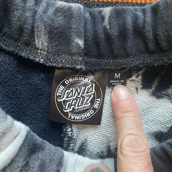 Santa Cruz Black Marbled Tie Dyed Mini Sweat Shirts. Medium. Pockets! - Picture 6 of 8